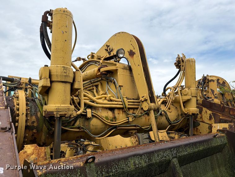 image for item DU5750 1986 Caterpillar 637E conventional scraper 