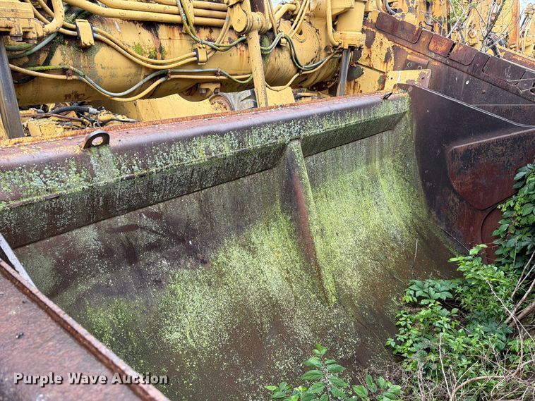 image for item DU5750 1986 Caterpillar 637E conventional scraper 
