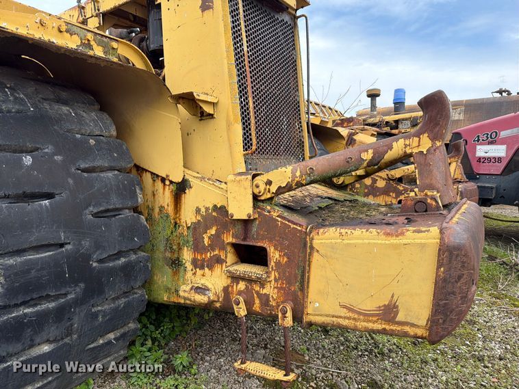 image for item DU5750 1986 Caterpillar 637E conventional scraper 