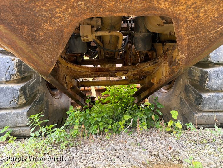 image for item DU5750 1986 Caterpillar 637E conventional scraper 