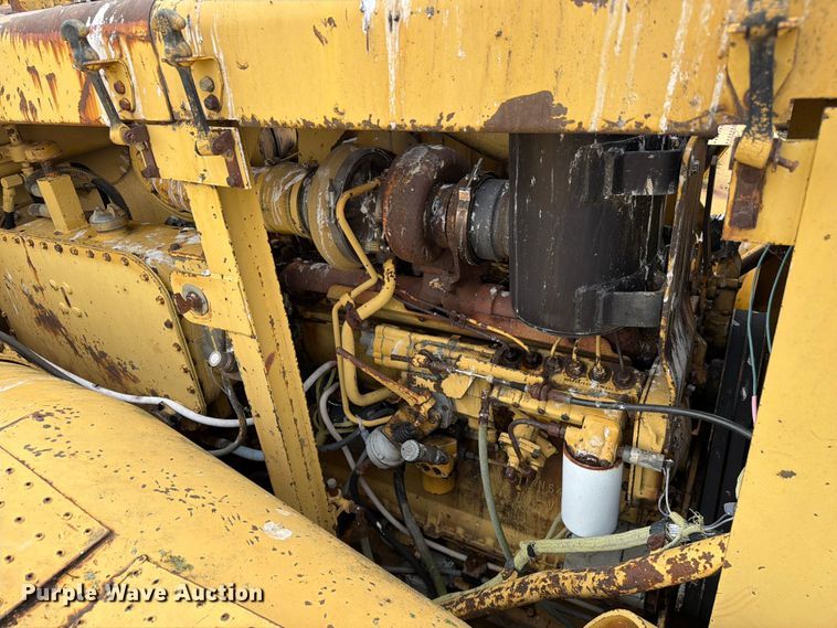image for item DU5750 1986 Caterpillar 637E conventional scraper 