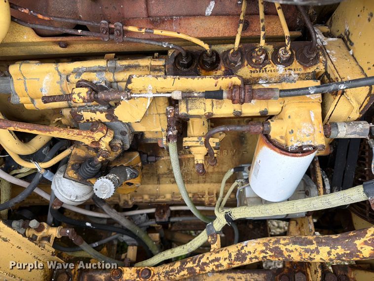 image for item DU5750 1986 Caterpillar 637E conventional scraper 