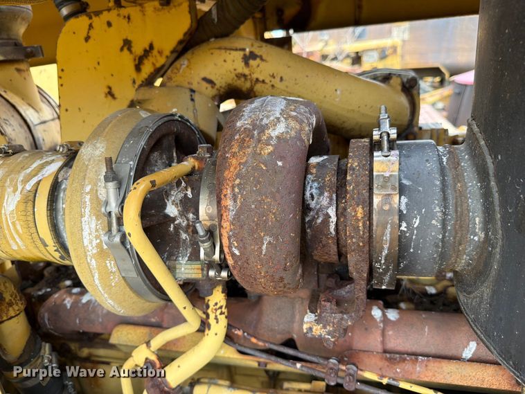 image for item DU5750 1986 Caterpillar 637E conventional scraper 