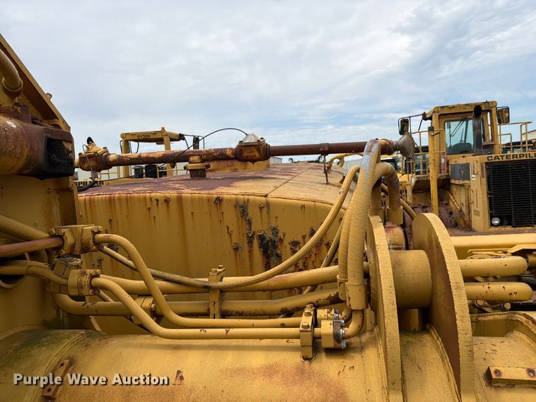 image for item DU5751 1975 Caterpillar 623 water wagon