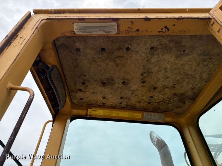 image for item DU5751 1975 Caterpillar 623 water wagon