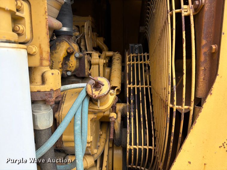 image for item DU5751 1975 Caterpillar 623 water wagon