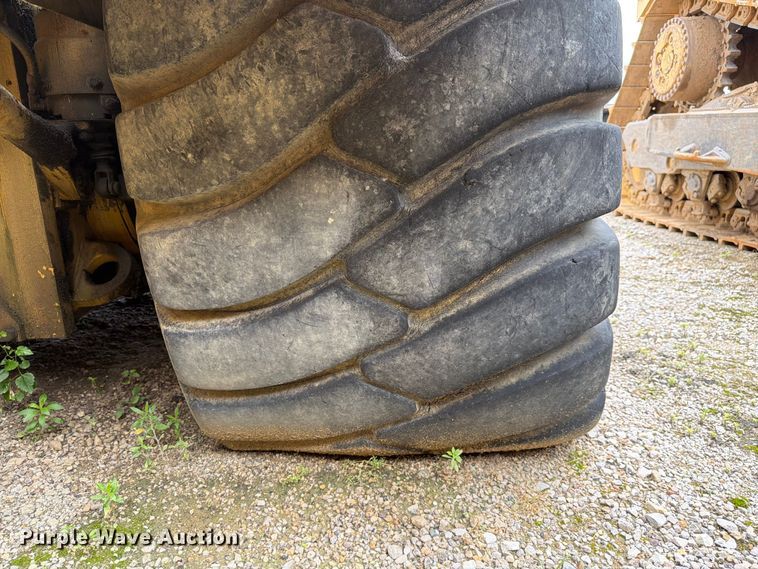 image for item DU5751 1975 Caterpillar 623 water wagon
