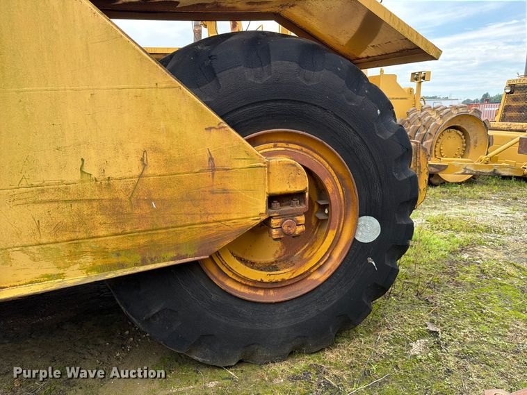image for item DU5751 1975 Caterpillar 623 water wagon