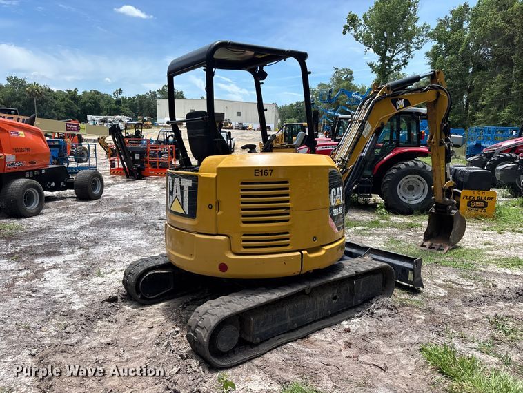 image for item DU6305 2019 Caterpillar 303.5E2 mini excavator