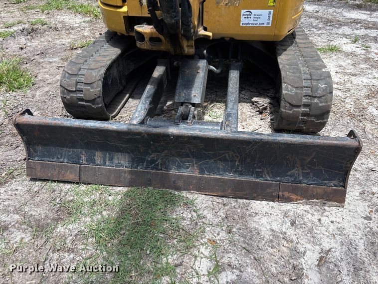 image for item DU6305 2019 Caterpillar 303.5E2 mini excavator