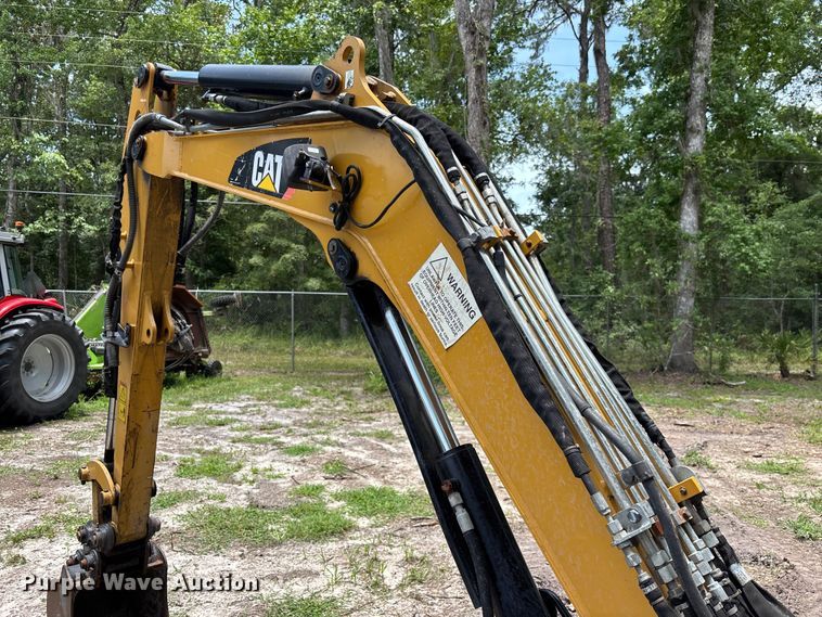 image for item DU6305 2019 Caterpillar 303.5E2 mini excavator