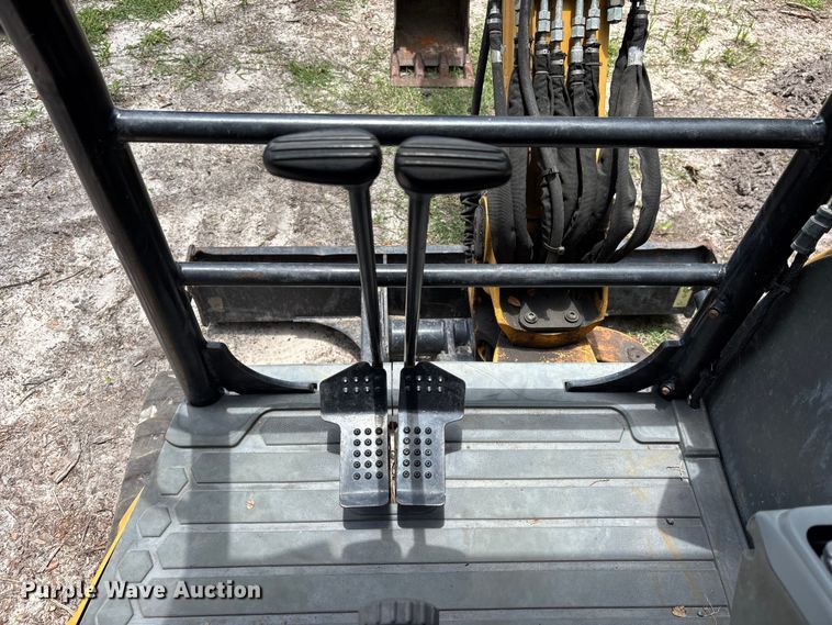 image for item DU6305 2019 Caterpillar 303.5E2 mini excavator
