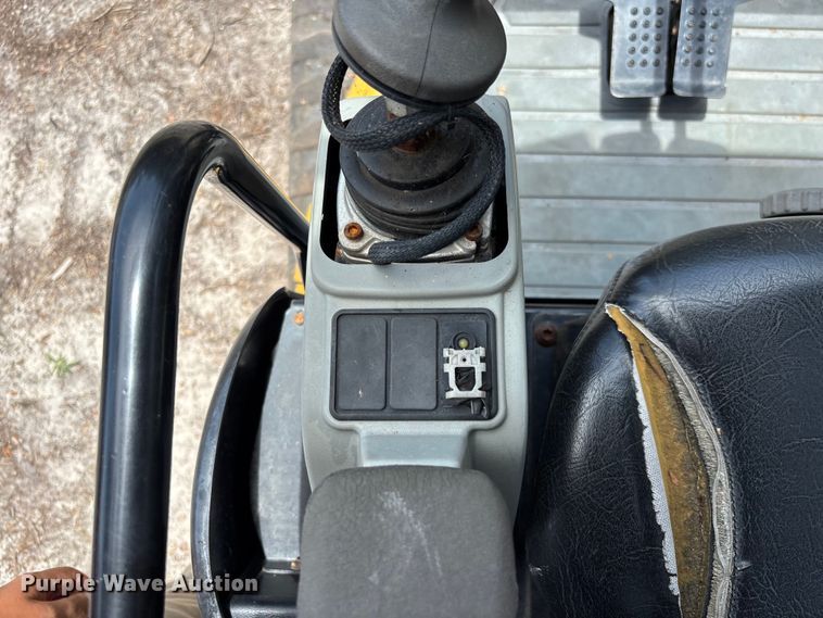 image for item DU6305 2019 Caterpillar 303.5E2 mini excavator