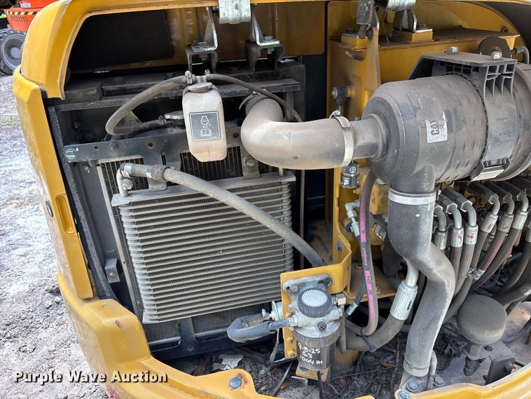 image for item DU6305 2019 Caterpillar 303.5E2 mini excavator