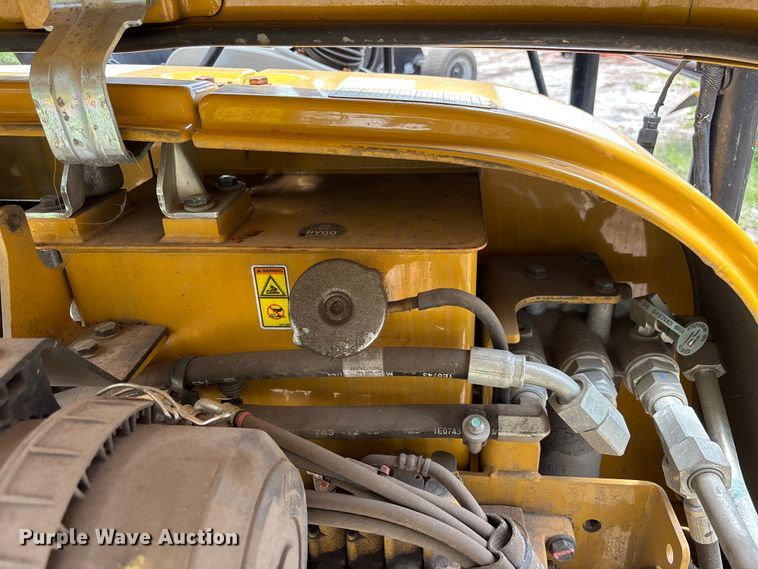 image for item DU6305 2019 Caterpillar 303.5E2 mini excavator