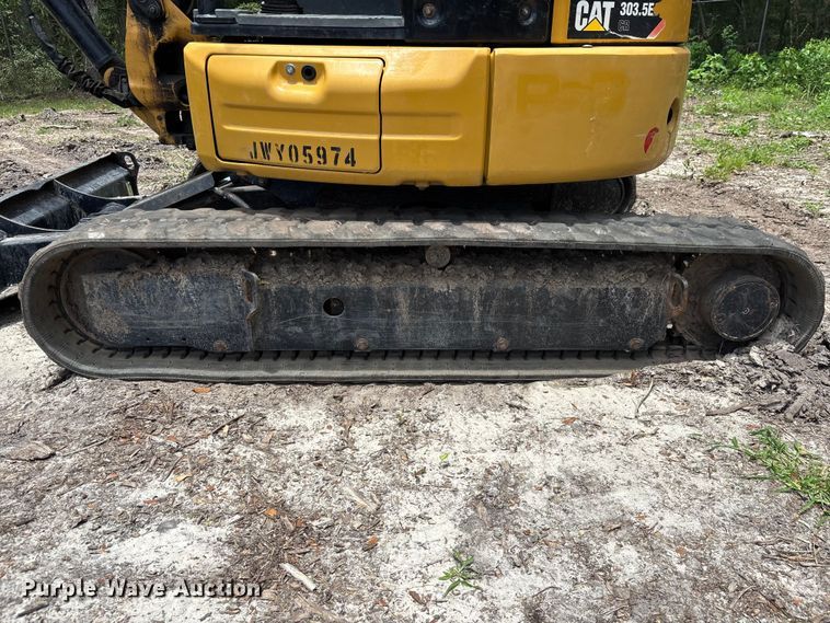 image for item DU6305 2019 Caterpillar 303.5E2 mini excavator