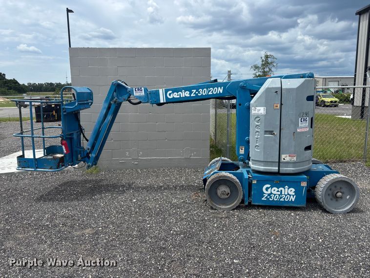 image for item DU6306 2000 Genie Z-30/20N boom lift