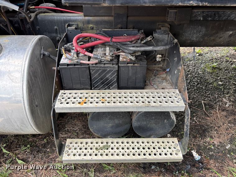image for item DU6312 2011 International ProStar 