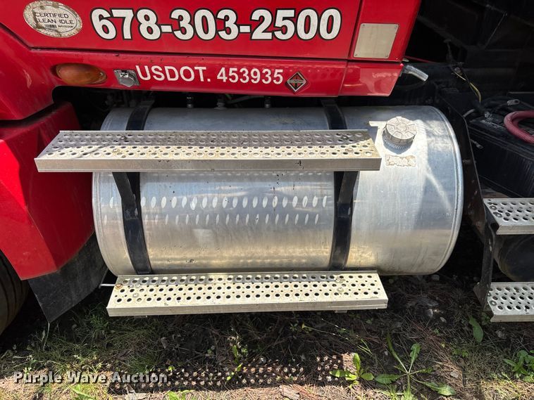 image for item DU6312 2011 International ProStar 