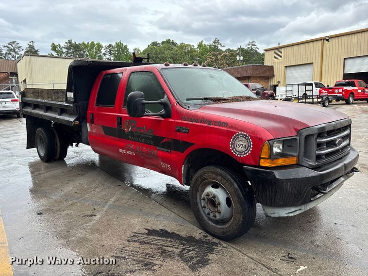 image for item DU6314 2001 Ford F450 Super Duty dump truck