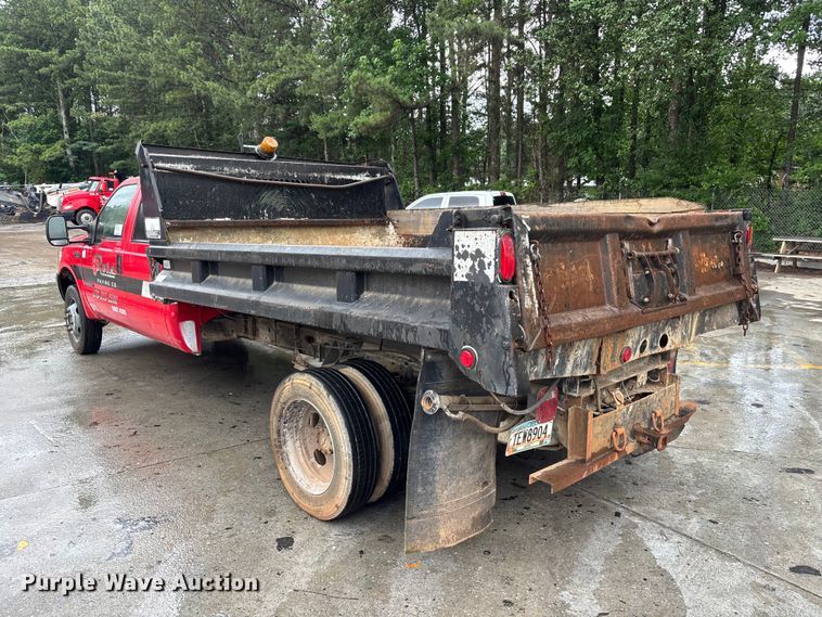 image for item DU6314 2001 Ford F450 Super Duty dump truck