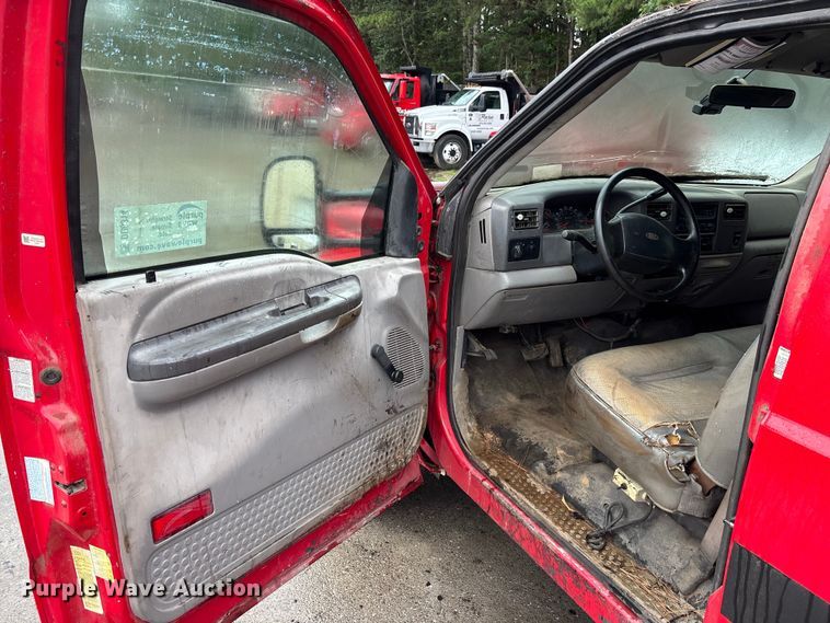 image for item DU6314 2001 Ford F450 Super Duty dump truck