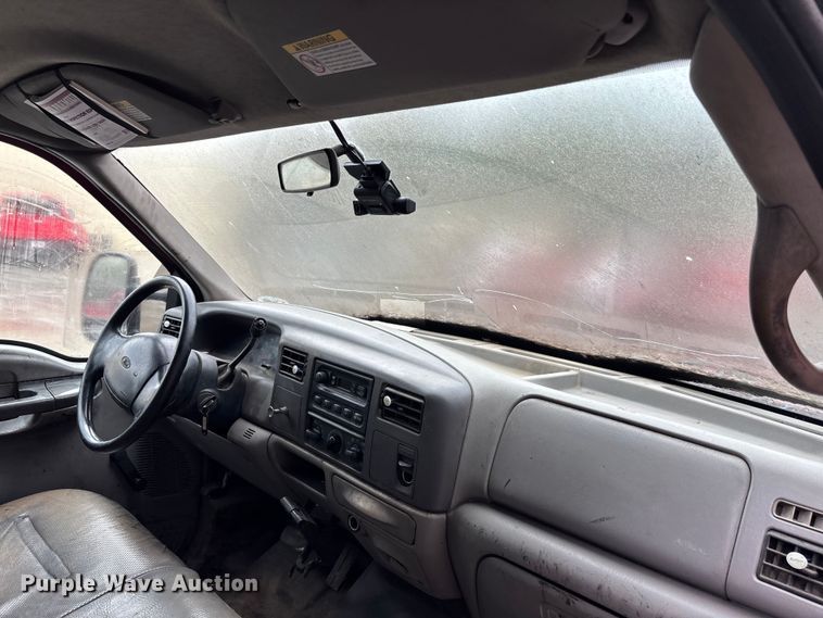 image for item DU6314 2001 Ford F450 Super Duty dump truck