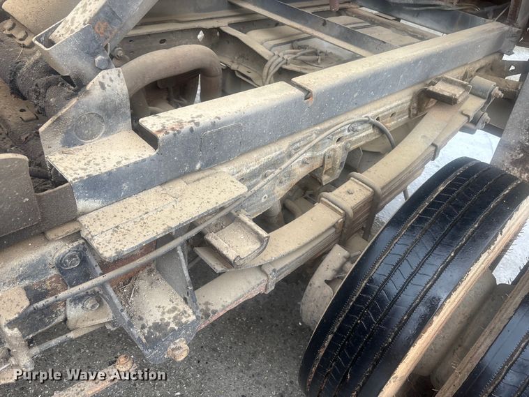 image for item DU6314 2001 Ford F450 Super Duty dump truck