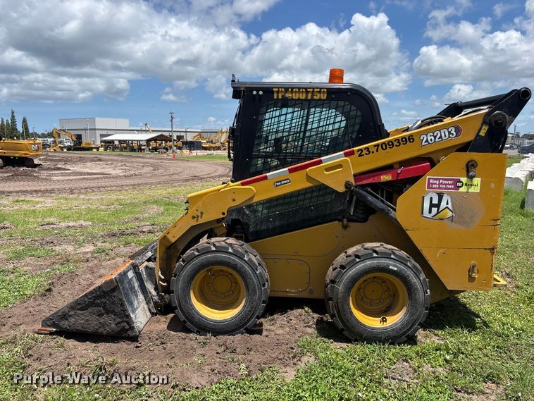 image for item DU6345 2023 Caterpillar 262D3 skid steer loader