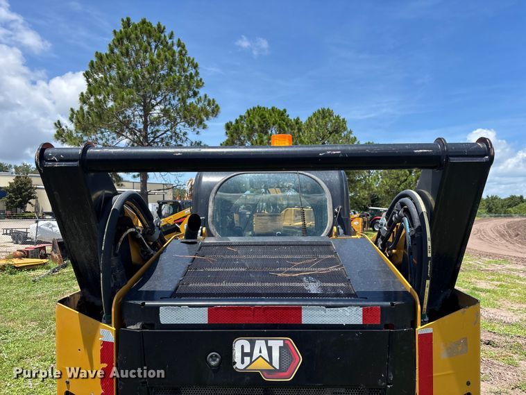 image for item DU6345 2023 Caterpillar 262D3 skid steer loader
