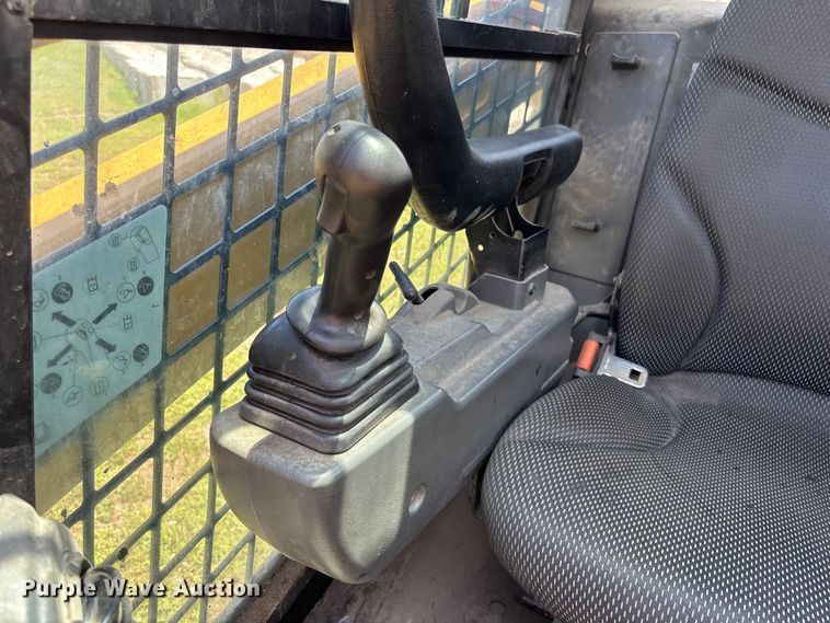 image for item DU6345 2023 Caterpillar 262D3 skid steer loader