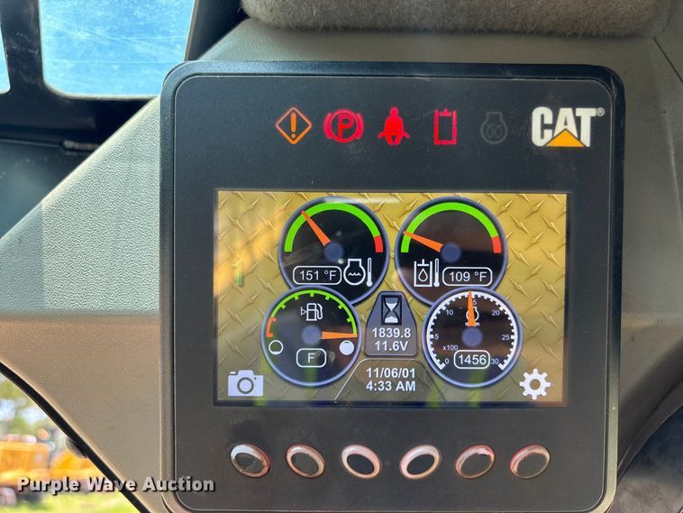 image for item DU6345 2023 Caterpillar 262D3 skid steer loader