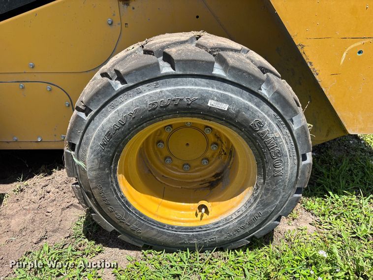 image for item DU6345 2023 Caterpillar 262D3 skid steer loader