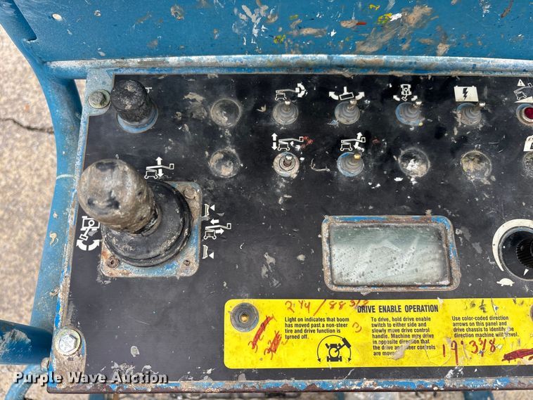 image for item DU6350 2012 Genie Z-40/23N RJ boom lift