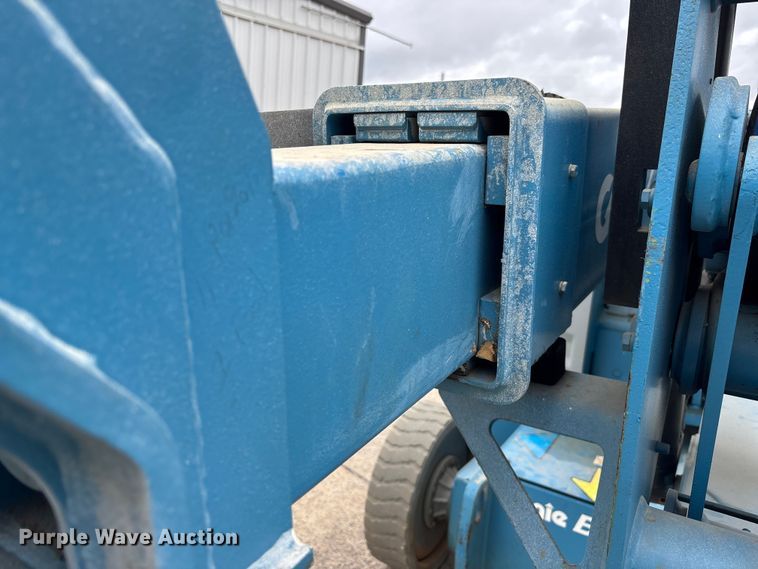 image for item DU6350 2012 Genie Z-40/23N RJ boom lift