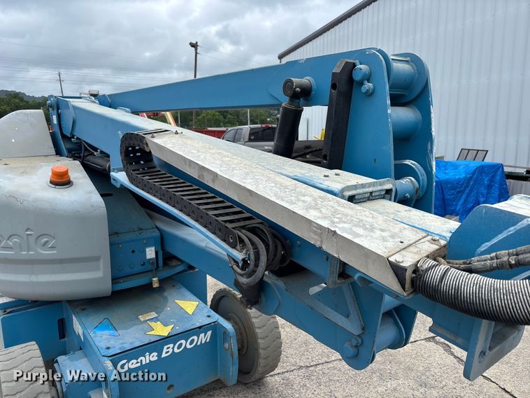 image for item DU6350 2012 Genie Z-40/23N RJ boom lift