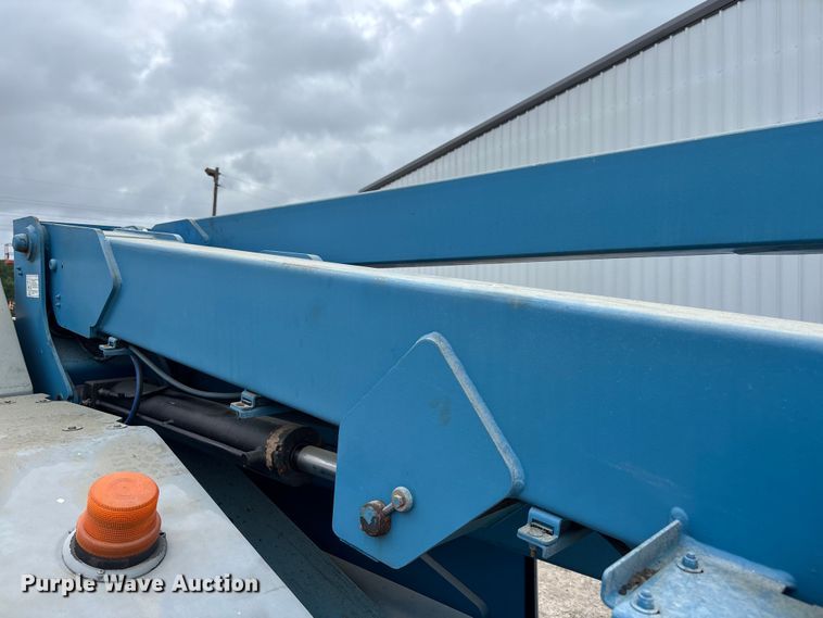 image for item DU6350 2012 Genie Z-40/23N RJ boom lift