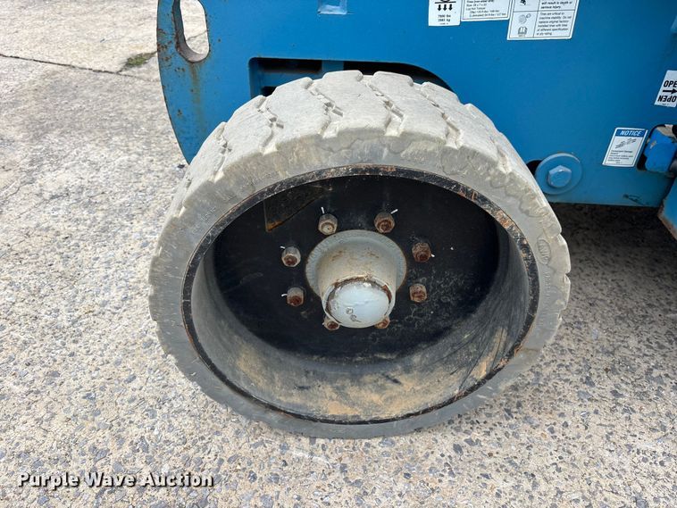 image for item DU6350 2012 Genie Z-40/23N RJ boom lift