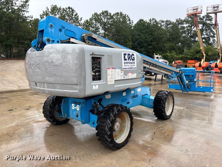 image for item DU6352 2011 Genie S-65 boom lift