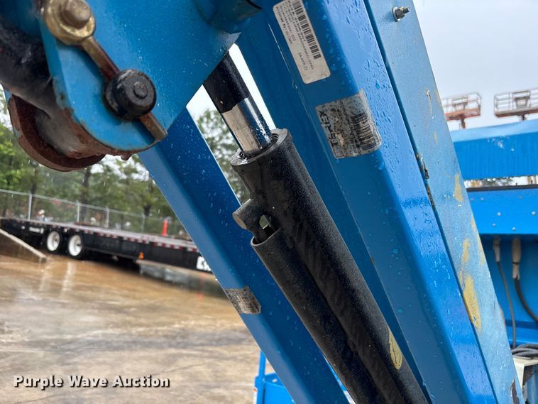 image for item DU6352 2011 Genie S-65 boom lift