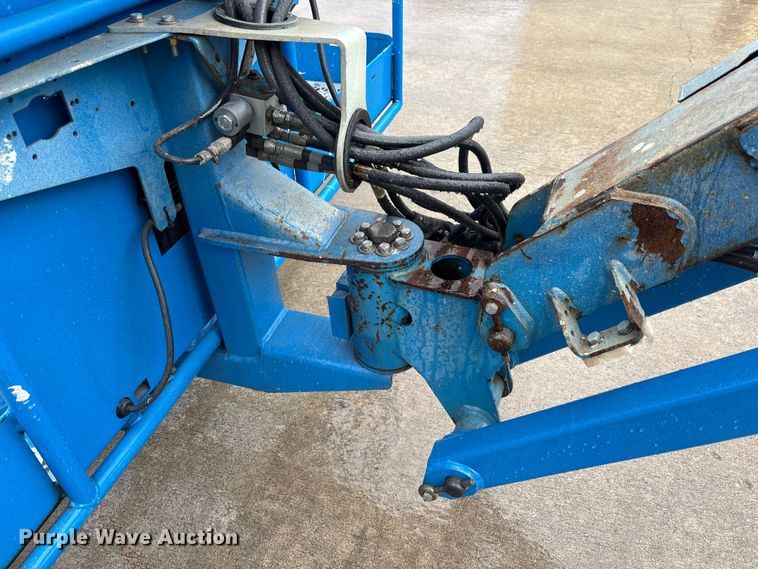 image for item DU6352 2011 Genie S-65 boom lift