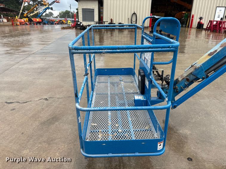 image for item DU6352 2011 Genie S-65 boom lift