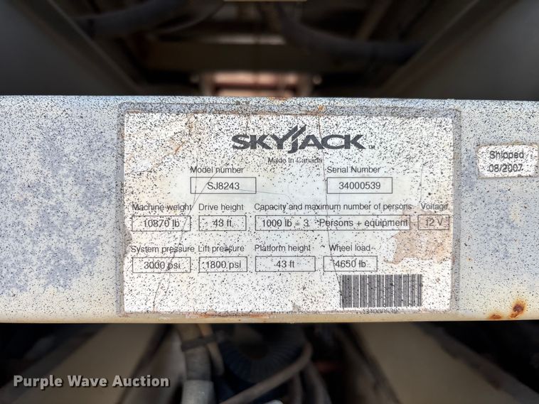 image for item DU6365 Skyjack SJ8243 scissor lift