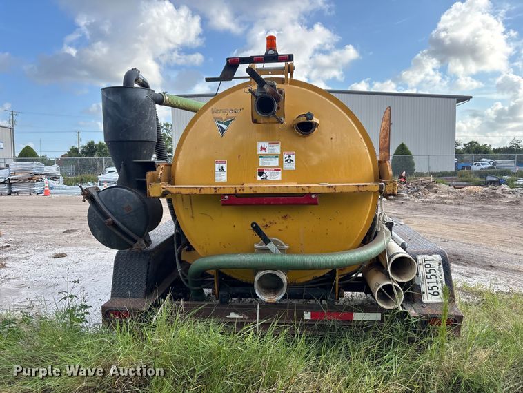 image for item DU6366 2018 McLaughlin V25G vacuum trailer