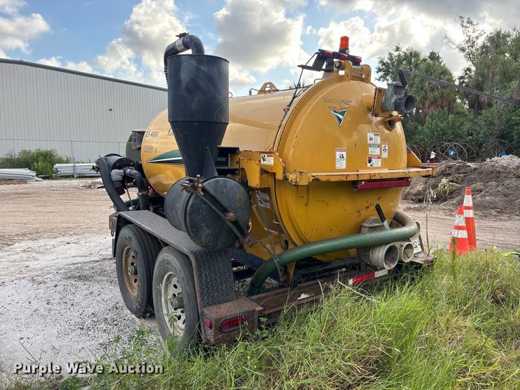image for item DU6366 2018 McLaughlin V25G vacuum trailer