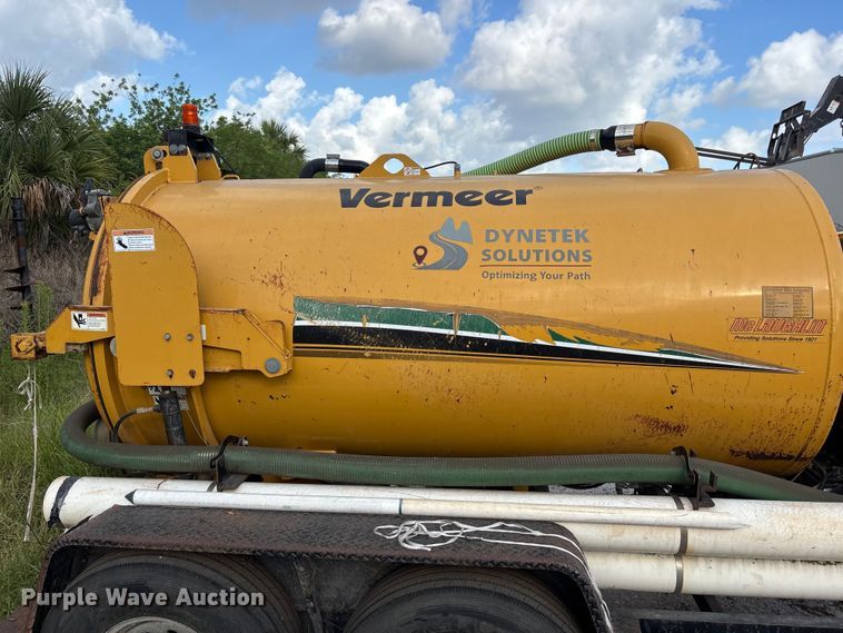 image for item DU6366 2018 McLaughlin V25G vacuum trailer
