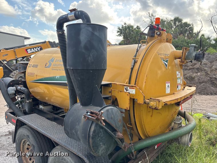 image for item DU6366 2018 McLaughlin V25G vacuum trailer