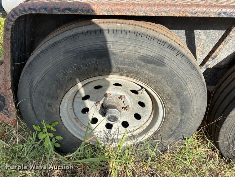 image for item DU6366 2018 McLaughlin V25G vacuum trailer