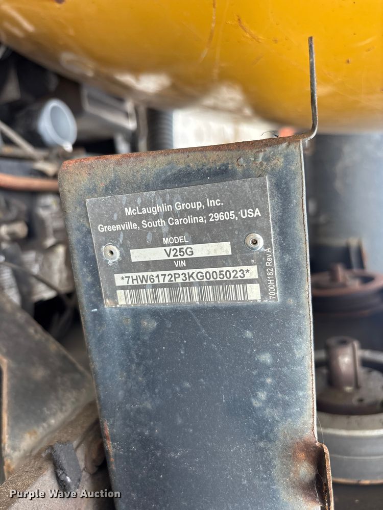 image for item DU6366 2018 McLaughlin V25G vacuum trailer