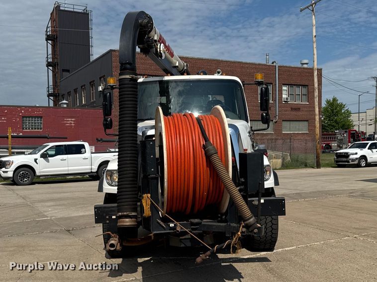 image for item DV2013 2015 Freightliner 108SD sewer jetter truck